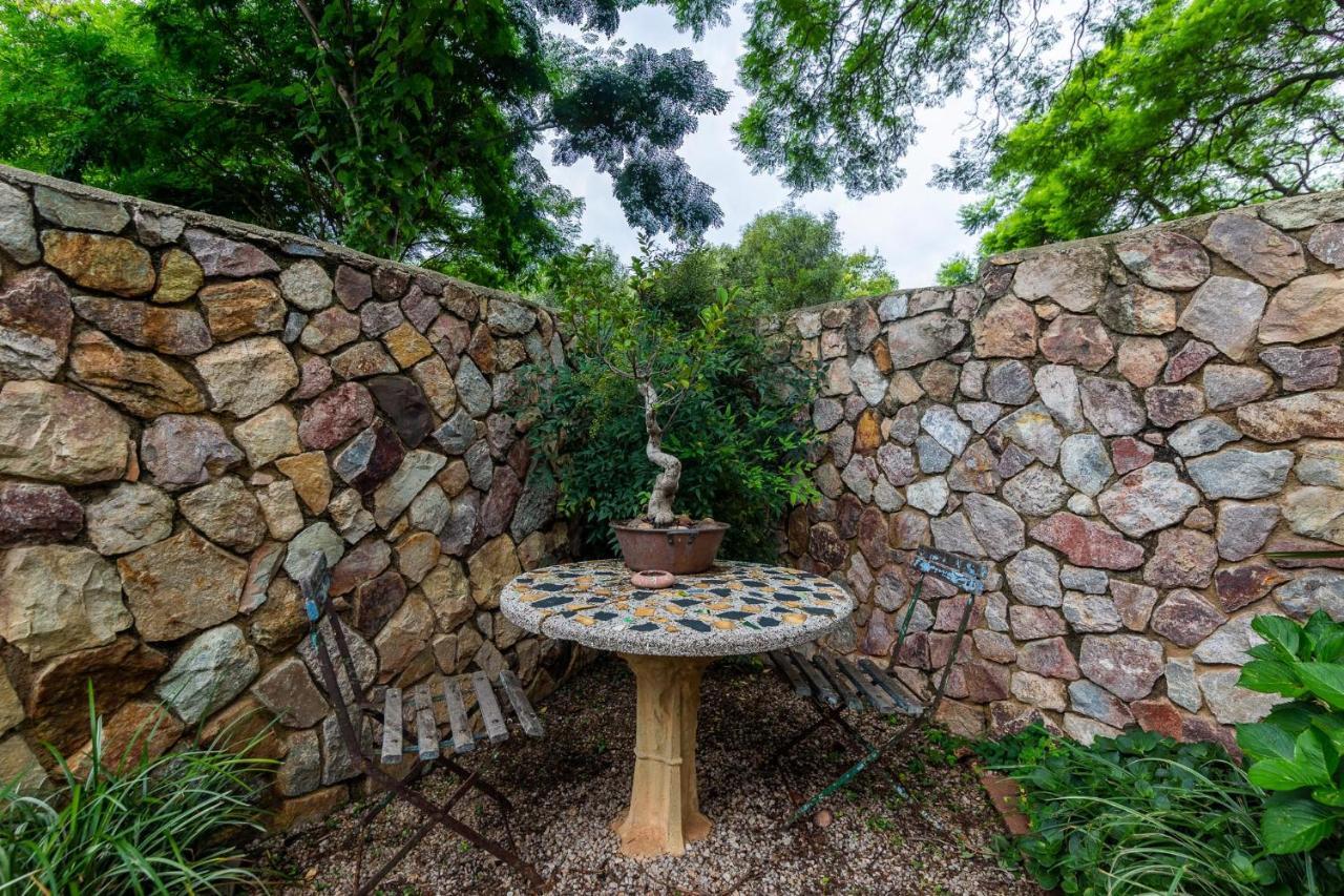 Festina Lente Guesthouse Johannesburg Dış mekan fotoğraf